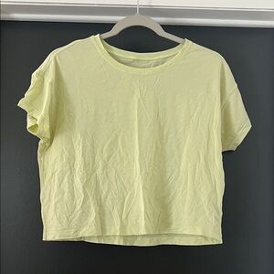 lululemon athletica Short Sleeve Crop Tee in Light Lemon